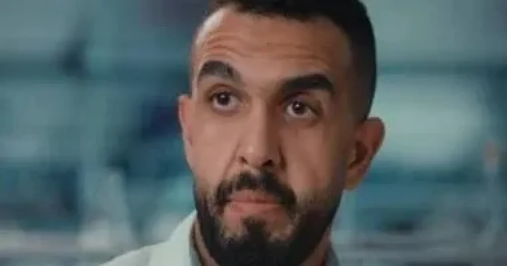 المؤلف كريم سامي