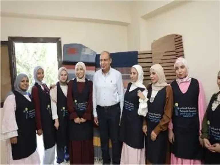 بحضور المحافظ.. افتتاح الكشف المبكر عن أورام السيدات بالمنيا بتجهيزات حديثة ودعم لتنمية المجتمع