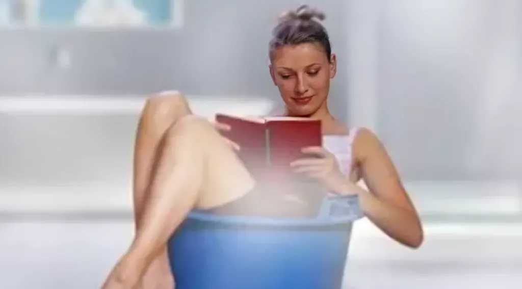 حمام المقعدة أثناء الحيض.. هل يخفف التقلصات وما أضرار استخدامه؟