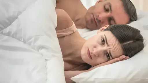 7 أسباب لألم المرأة بعد العلاقة الزوجية.. متى يكون الأمر طبيعيًا؟ 7 أسباب لألم المرأة بعد العلاقة الزوجية.. متى يكون الأمر طبيعيًا؟