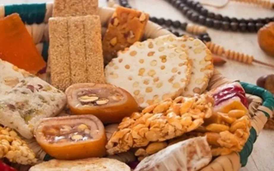 حلوى المولد النبوي.. عادة مصرية أصيلة تجمع الفرح وصلة الرحم وحكمها الشرعي