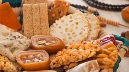 حلوى المولد النبوي.. عادة مصرية أصيلة تجمع الفرح وصلة الرحم وحكمها الشرعي