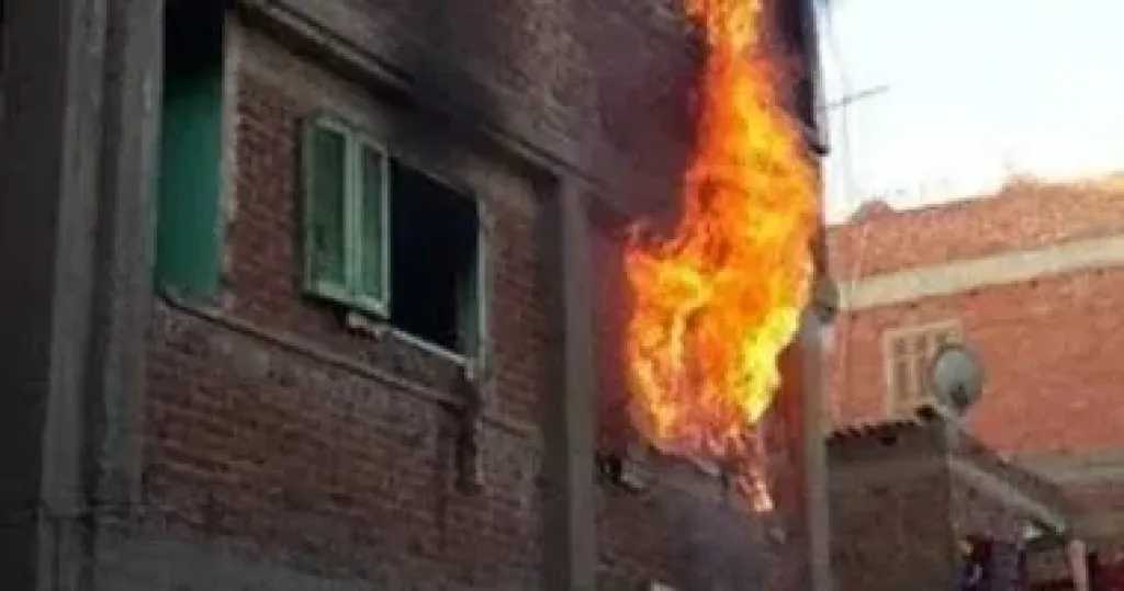 حريق بسبب تسرب غاز يتسبب في إصابة سيدتين بقرية ميت شرف