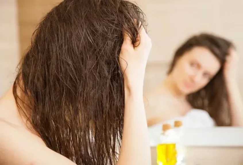 حلول طبيعية لعلاج جفاف الشعر باستخدام مكونات منزلية