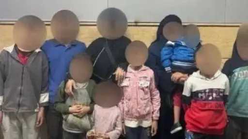 أمن الجيزة ينجح في ضبط عصابة نسائية تتسول بالأطفال فى الشوارع