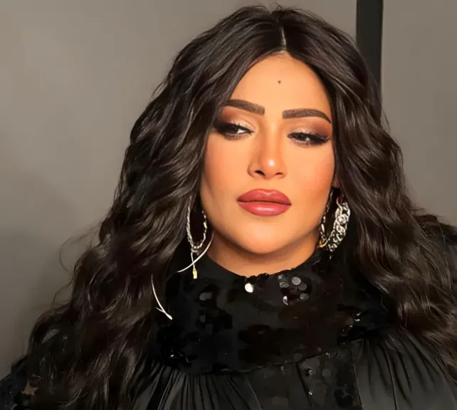  الفنانة بدرية طلبة
