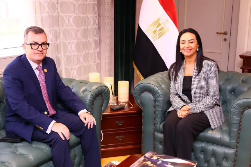 التضامن الاجتماعي والتخطيط والتنمية الاقتصادية