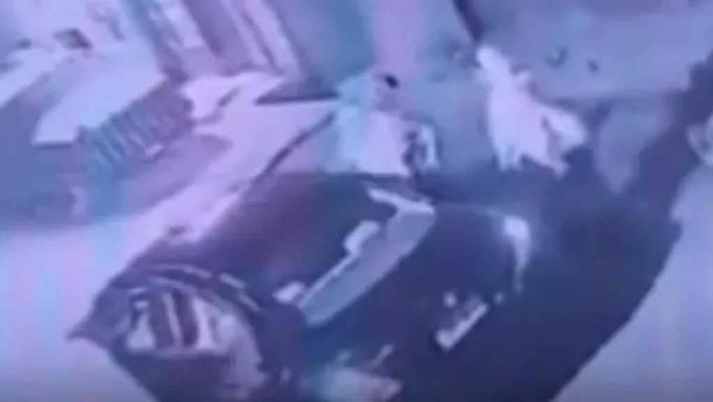 الأجهزة الأمنية تحقق في حادث دهس فتاة على يد سائق توصيل