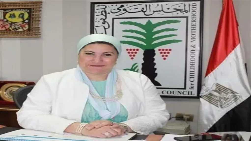 «القومي للطفولة» يتدخل لحماية طفلة بالإسكندرية بعد تداول صور لها وآثار إصابات على وجهها