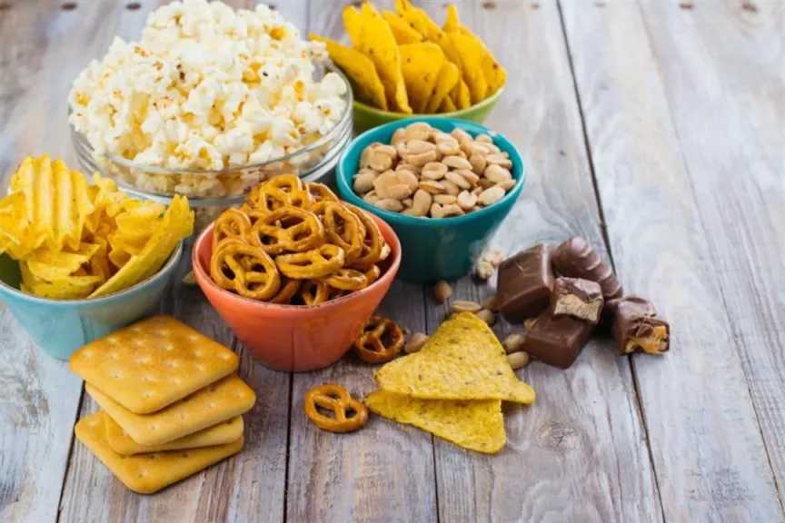 بأقل التكاليف.. 10 أفكار سناكس اقتصادية للانش بوكس تغنيكِ عن المنتجات الجاهزة
