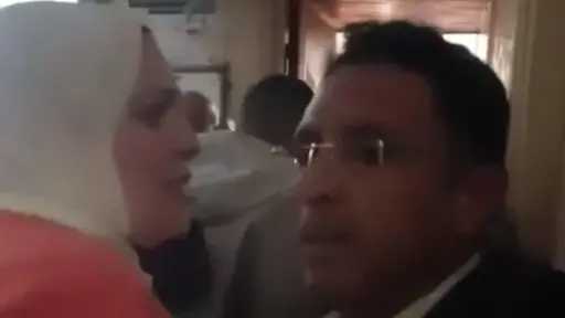 الحبس شهرًا لزوجة بتهمة الاعتداء على زوجها داخل محكمة طنطا الحبس شهرًا لزوجة بتهمة الاعتداء على زوجها داخل محكمة طنطا