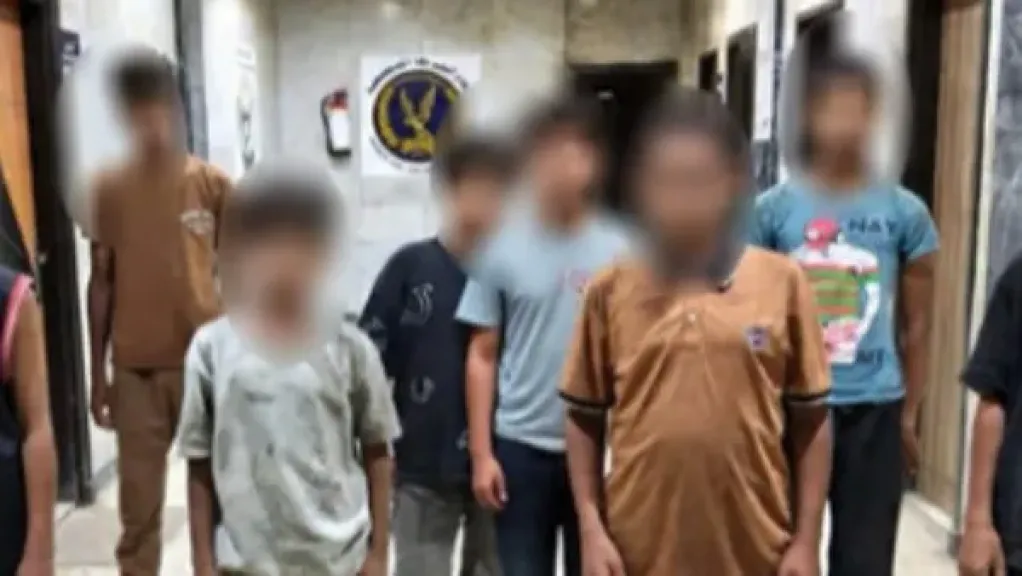 المتهمين