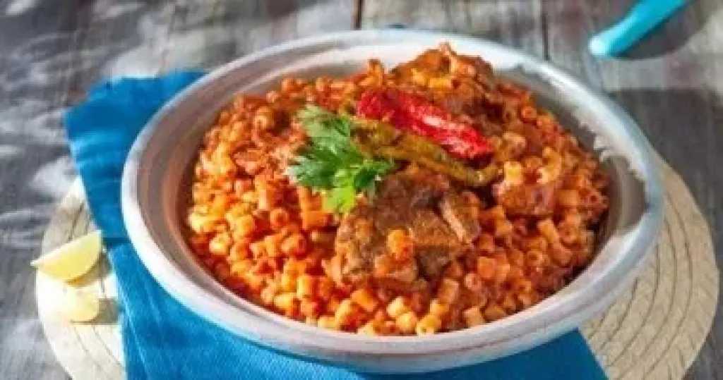 طريقة عمل المكرونة بالصوص الأحمر والكريمة.. وصفة اقتصادية بطعم المطاعم