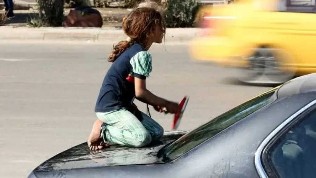 تفاصيل ضبط سيدتين ضمن تشكيل لاستغلال 12 طفلا في التسول بالقاهرة