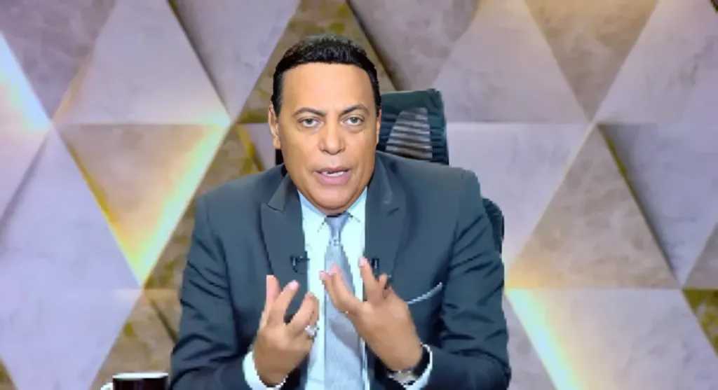 محمد الغيطي يسأل وزير التعليم: هو إنت ضد المحافظ ولا إنتوا جُزر منعزلة؟