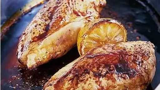طريقة عمل دجاج بالعسل والليمون بمذاق مختلف وخطوات سهلة