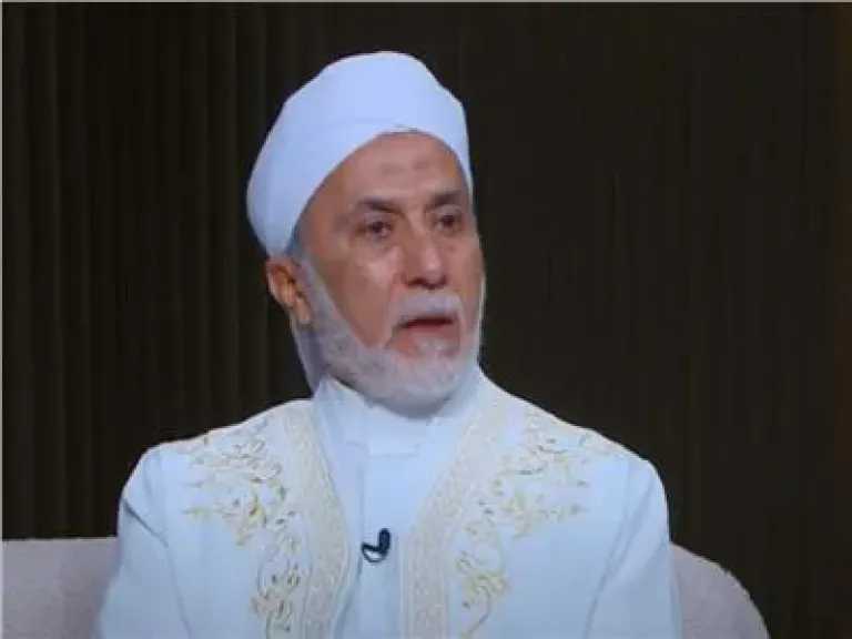 عالم أزهري يوضح معنى خلوة الرجل بالمرأة وحكمها في الشريعة