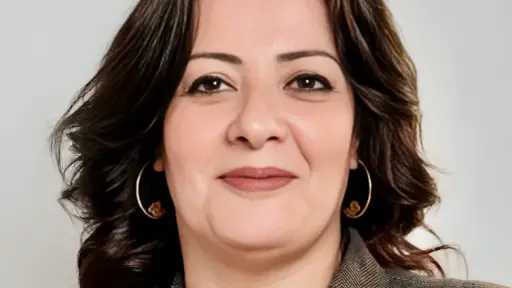مسؤولية الصحافة.. لجنة المرأة بنقابة الصحفيين تدين نشر بيانات فتاة مصرية