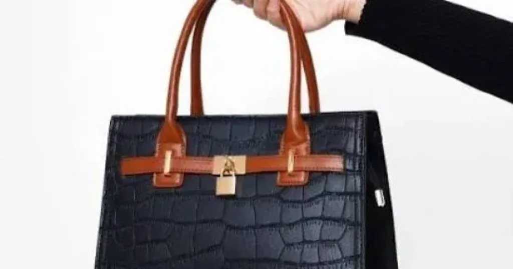 عشان تفضل جديدة.. 8 خطوات ذكية لتخزين الحقائب وحمايتها من التلف