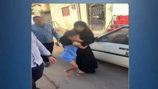 مصرع عنصر جنائي شديد الخطورة بمطروح بعد إطلاق النار على القوات واحتجاز... مصرع عنصر جنائي شديد الخطورة بمطروح بعد إطلاق النار على القوات واحتجاز أسرته