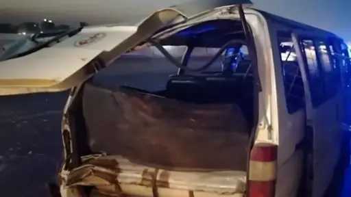 انقلاب ميكروباص على طريق العلمين.. 10 مصابين ونقلهم للمستشفيات والتحقيق في الأسباب انقلاب ميكروباص على طريق العلمين.. 10 مصابين ونقلهم للمستشفيات والتحقيق في الأسباب