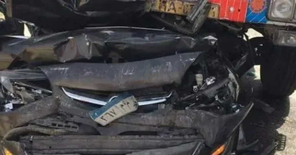 مصرع سيدة وإصابة زوجها في حادث اصطدام سيارة بعامود إنارة بالمنوفية