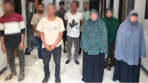 ضبط عصابة نسائية تستغل 11 طفلًا في التسول وبيع السلع بالجيزة ضبط عصابة نسائية تستغل 11 طفلًا في التسول وبيع السلع بالجيزة