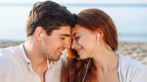 دراسة تكشف.. تشابه الأذواق الموسيقية يقرب الأزواج أكثر دراسة تكشف.. تشابه الأذواق الموسيقية يقرب الأزواج أكثر