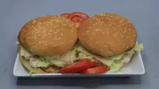طريقة عمل ساندوتش تركي بصوص المايونيز.. وصفة سريعة بطعم شهي
