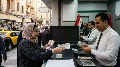سعر الدولار اليوم في مصر اتجاه الهبوط.. 52.47 جنيه للبيع بأعلى البنوك