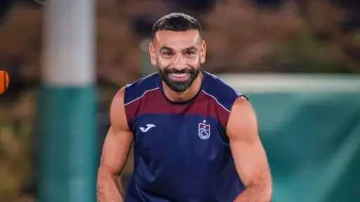 محمد صلاح يعود لتدريبات طرابزون سبور قبل مواجهة سامسون.. 7 أهداف في الدوري التركي