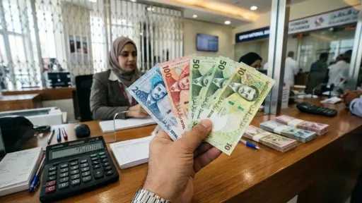 سعر الريال القطري مقابل الجنيه المصري اليوم في 5 بنوك سعر الريال القطري مقابل الجنيه المصري اليوم في 5 بنوك