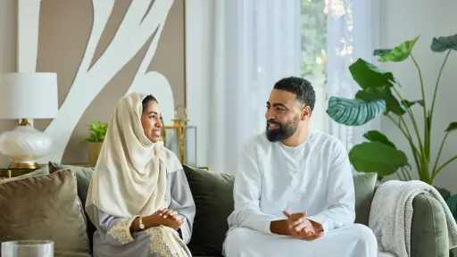 تجديد العلاقة الزوجية في الإمارات.. أفكار عملية للتوازن بين العمل والمنزل تجديد العلاقة الزوجية في الإمارات.. أفكار عملية للتوازن بين العمل والمنزل