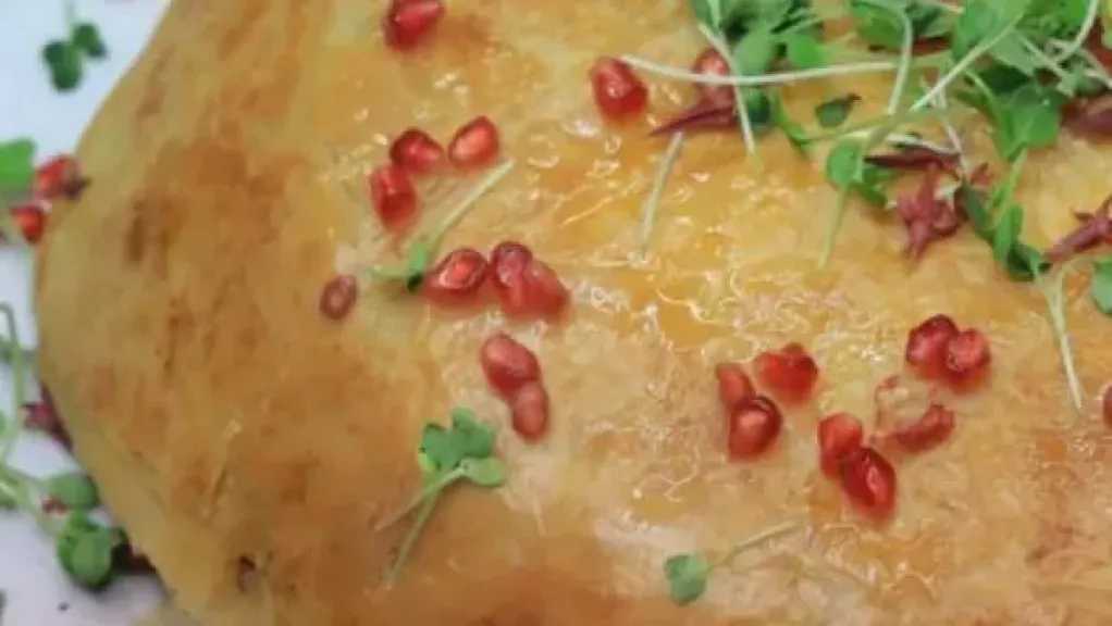طريقة عمل قالب الجلاش بالأرز والدجاج في المنزل.. وجبة شهية ومختلفة على سفرتك