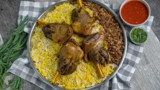 طريقة عمل مجبوس اللحم الكويتي بالأرز والبهارات مع الدقوس طريقة عمل مجبوس اللحم الكويتي بالأرز والبهارات مع الدقوس