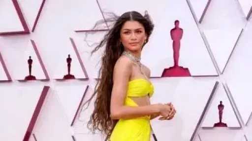 زيندايا بطلة فيلم خيال علمي جديد من إخراج أليكس جارلاند.. والتصوير يبدأ... زيندايا بطلة فيلم خيال علمي جديد من إخراج أليكس جارلاند.. والتصوير يبدأ في 2027