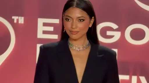 شاهد النجمة مي الغيطي بإطلالة سوداء أنيقة في مهرجان الجونة السينمائي
