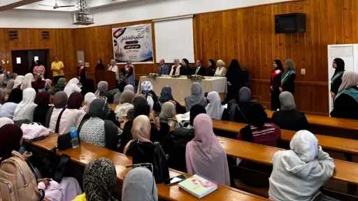 جامعة الفيوم تناقش المشروعات القومية ومخاطر الشائعات في لقاء تثقيفي جامعة الفيوم تناقش المشروعات القومية ومخاطر الشائعات في لقاء تثقيفي