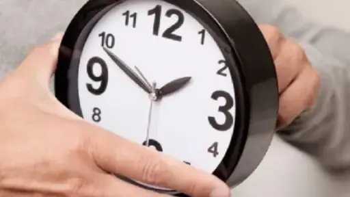 بعد تغيير الساعة.. 7 نصائح لتنظيم نوم الأطفال والاستيقاظ للمدرسة بعد تغيير الساعة.. 7 نصائح لتنظيم نوم الأطفال والاستيقاظ للمدرسة