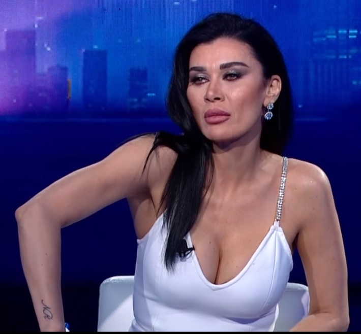 نادين الراسي