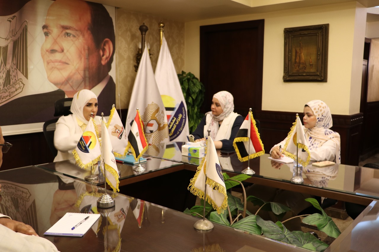 أمانة المرأة بحزب ”المصريين“ تطلق مبادرة «كوني مؤثرة» برئاسة مروة الطحاوي