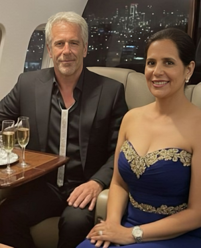 عزيزة الأحمدي وإبستين