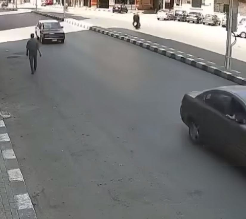 f3ccdd27d200.jpg